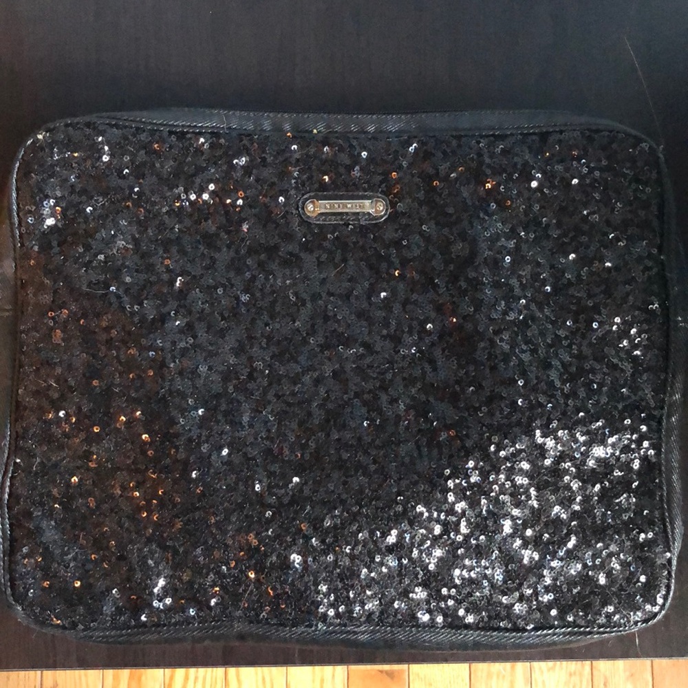 Computer case